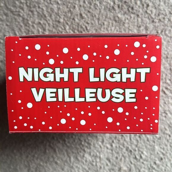 Night Light Penguin Wall In Door Plug Veilleuse! - Picture 4 of 8